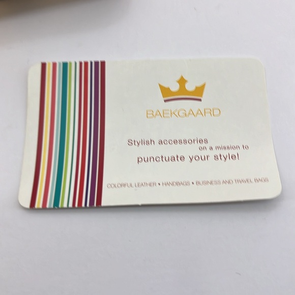 Baekgaard Leopard Print with Red Trim & Silver Hardware Kiss Lock Wristlet NWT - Picture 11 of 15